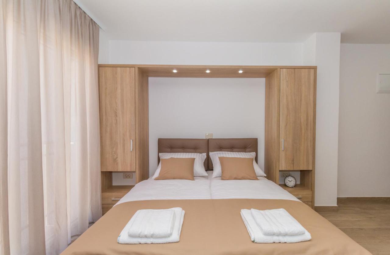 Villa Astoria 比奥格勒·纳·莫鲁 外观 照片